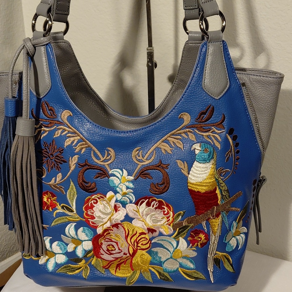 Sharif Blue/Gray Embroidered Parrot Tote - Picture 2 of 7